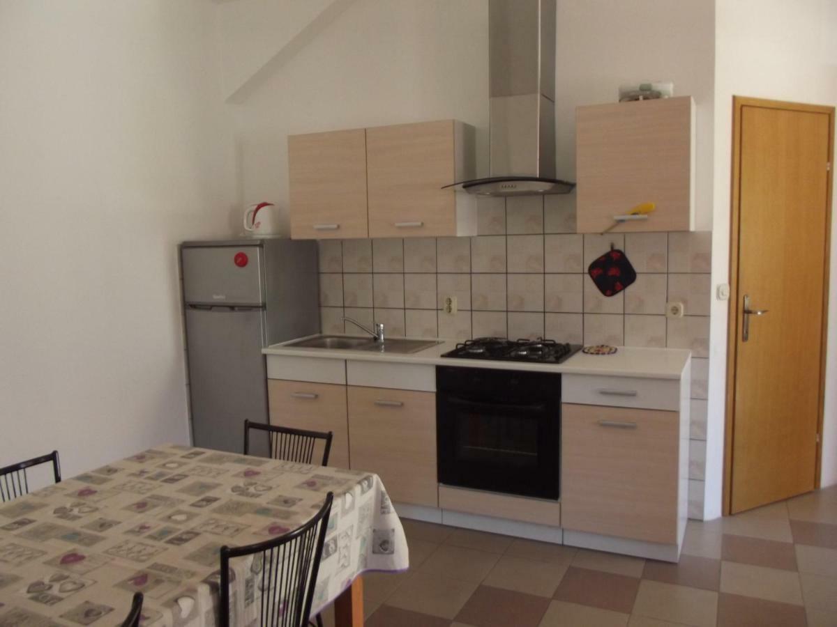 Apartments Goga Mali Losinj Ngoại thất bức ảnh