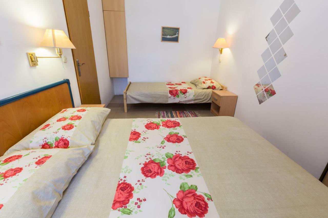 Apartments Goga Mali Losinj Ngoại thất bức ảnh