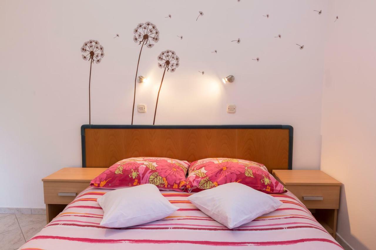 Apartments Goga Mali Losinj Ngoại thất bức ảnh